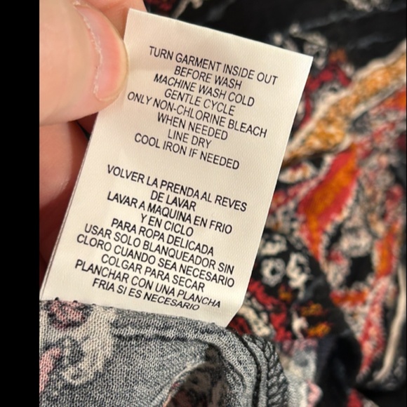 Mason & Belle Peasant Boho Top/Blouse Black/Red/ Multicolor Size S - NWT - Picture 14 of 14